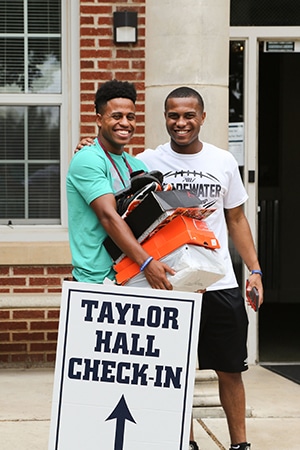 Callaway and FloydJohnson at Taylor Hall for web