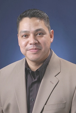 dr-adrian-gil