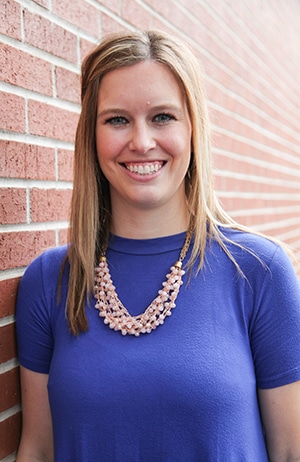 Dr Laci Sutton