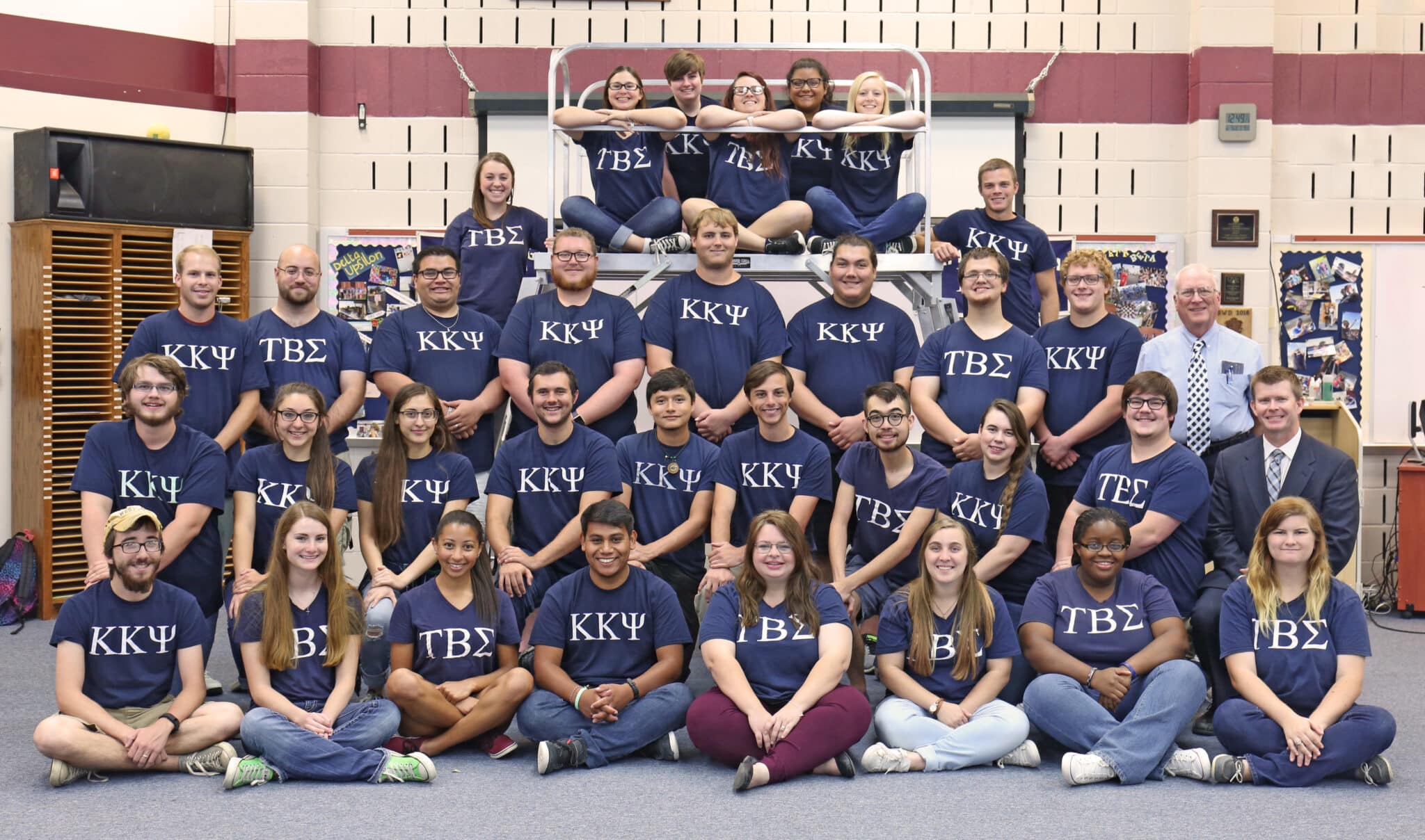 new-drum-major-stand-hpu-2016