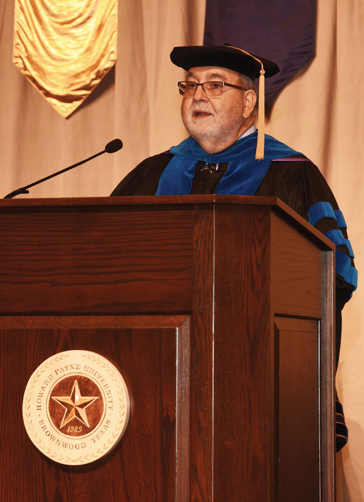 Commencement - Dr Auvenshine